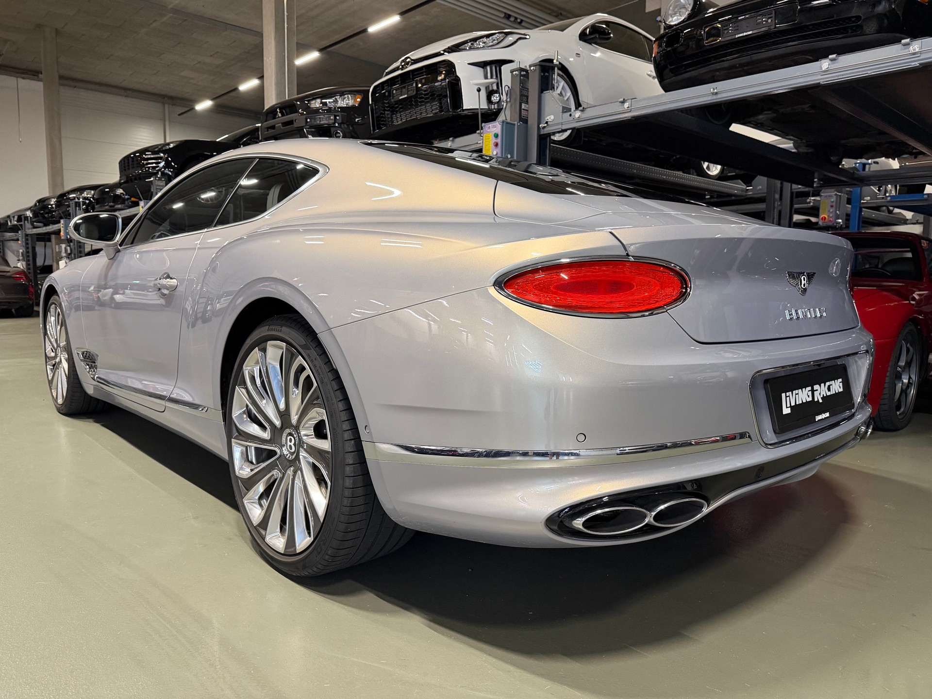 BENTLEY Continental GT 4.0 V8 Mulliner-image-2