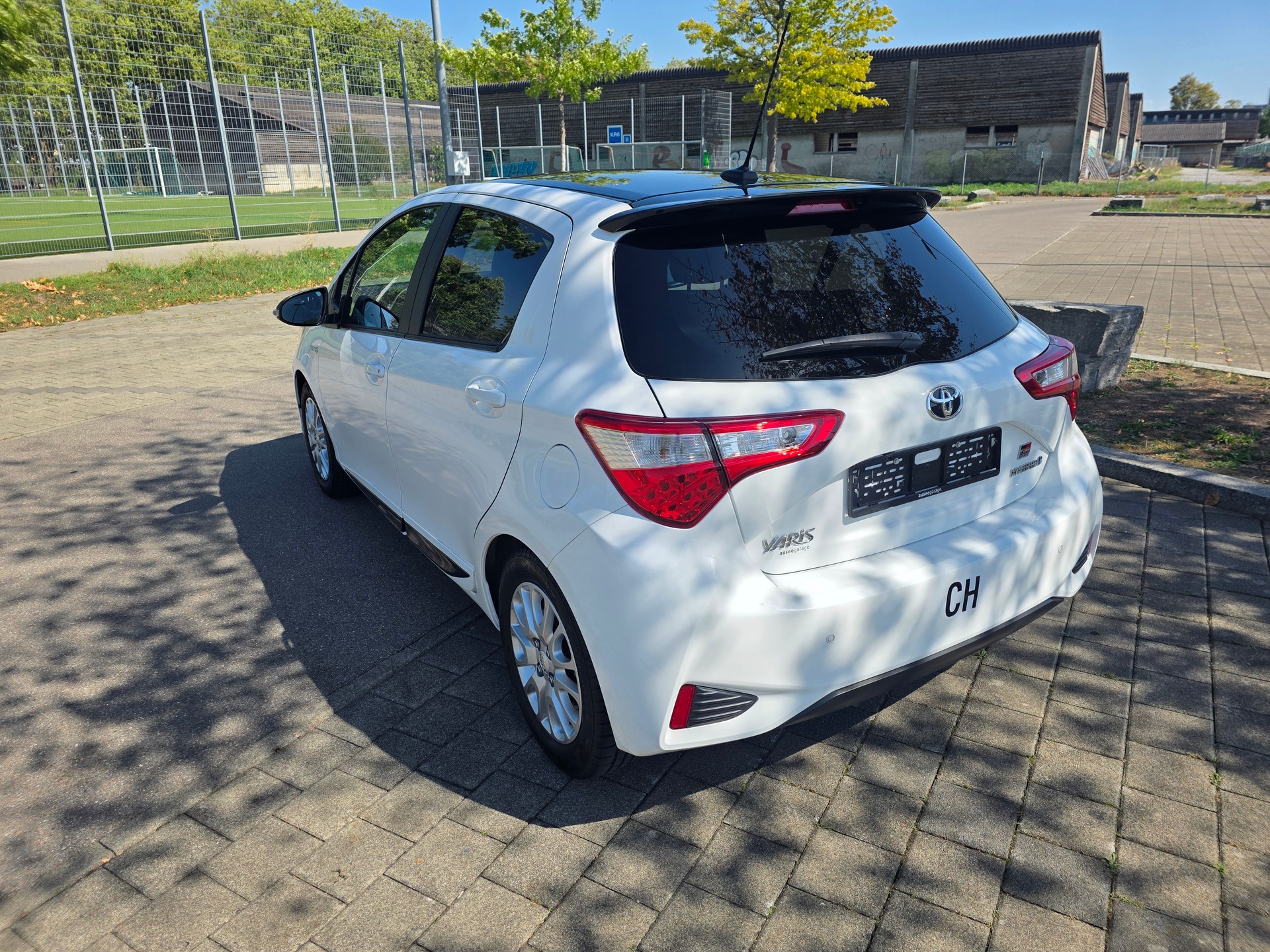 TOYOTA Yaris 1.5 VVT-i Hybrid GR-S e-CVT-image-7