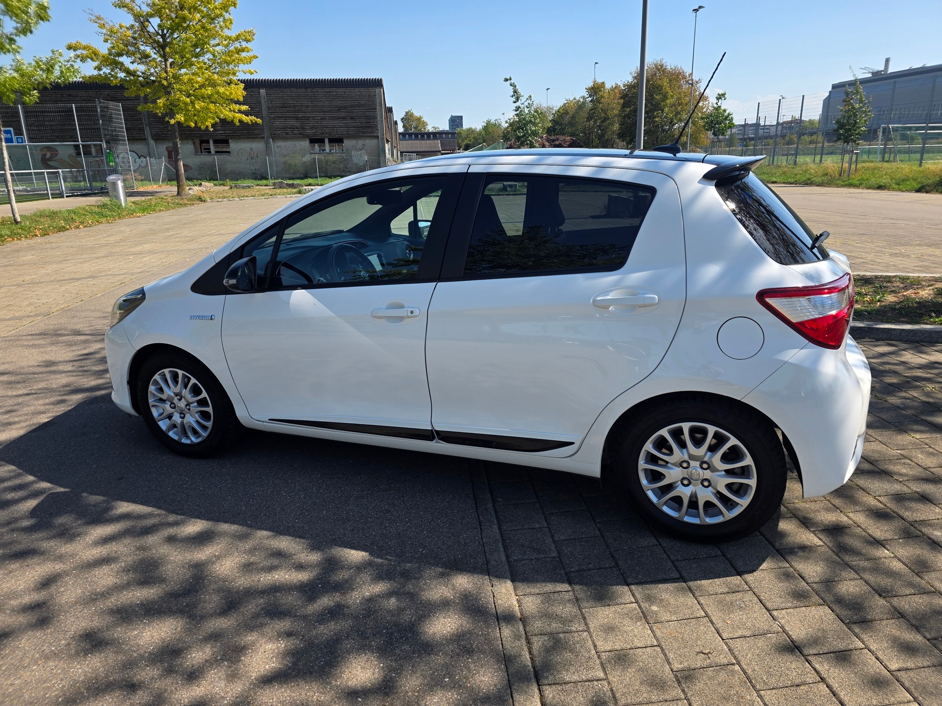 TOYOTA Yaris 1.5 VVT-i Hybrid GR-S e-CVT-image-5