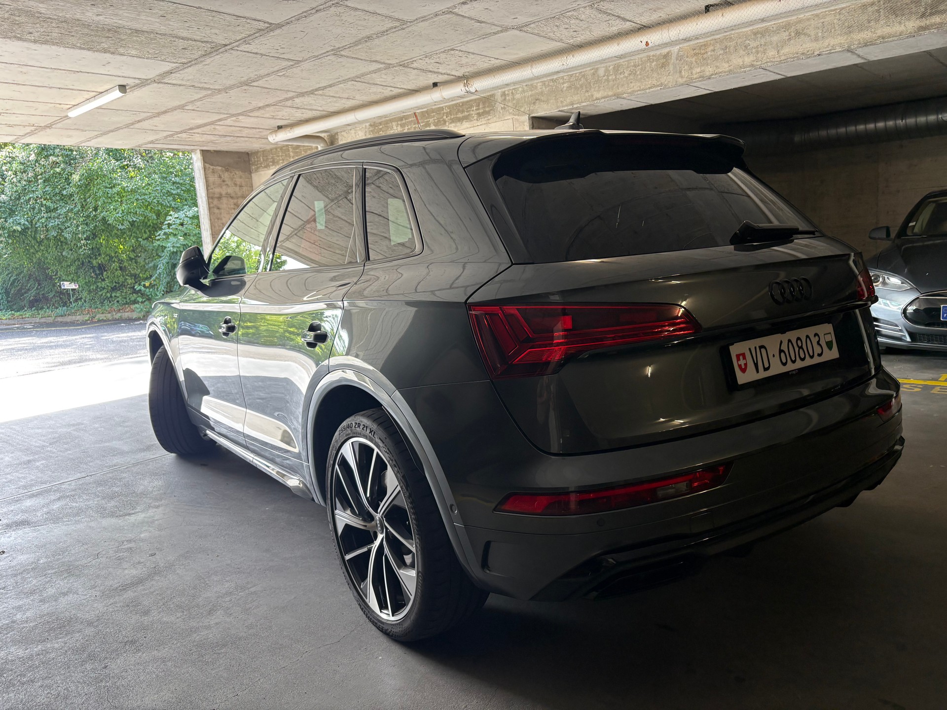 AUDI Q5 40 TDI S-line quattro S-tronic-image-1