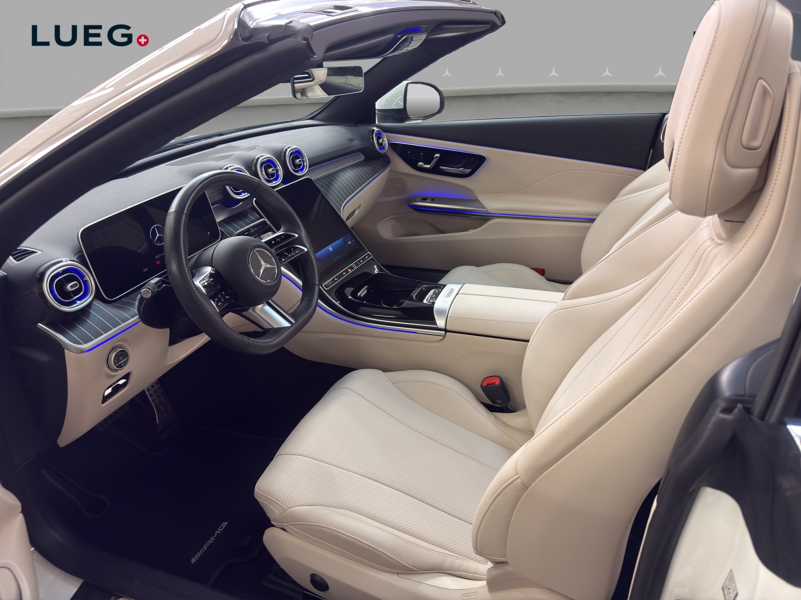 MERCEDES-BENZ CLE 200 - Cabrio - AMG / 360 Grad Kamera / DIGITAL LIGHT / AMG Premium-image-7