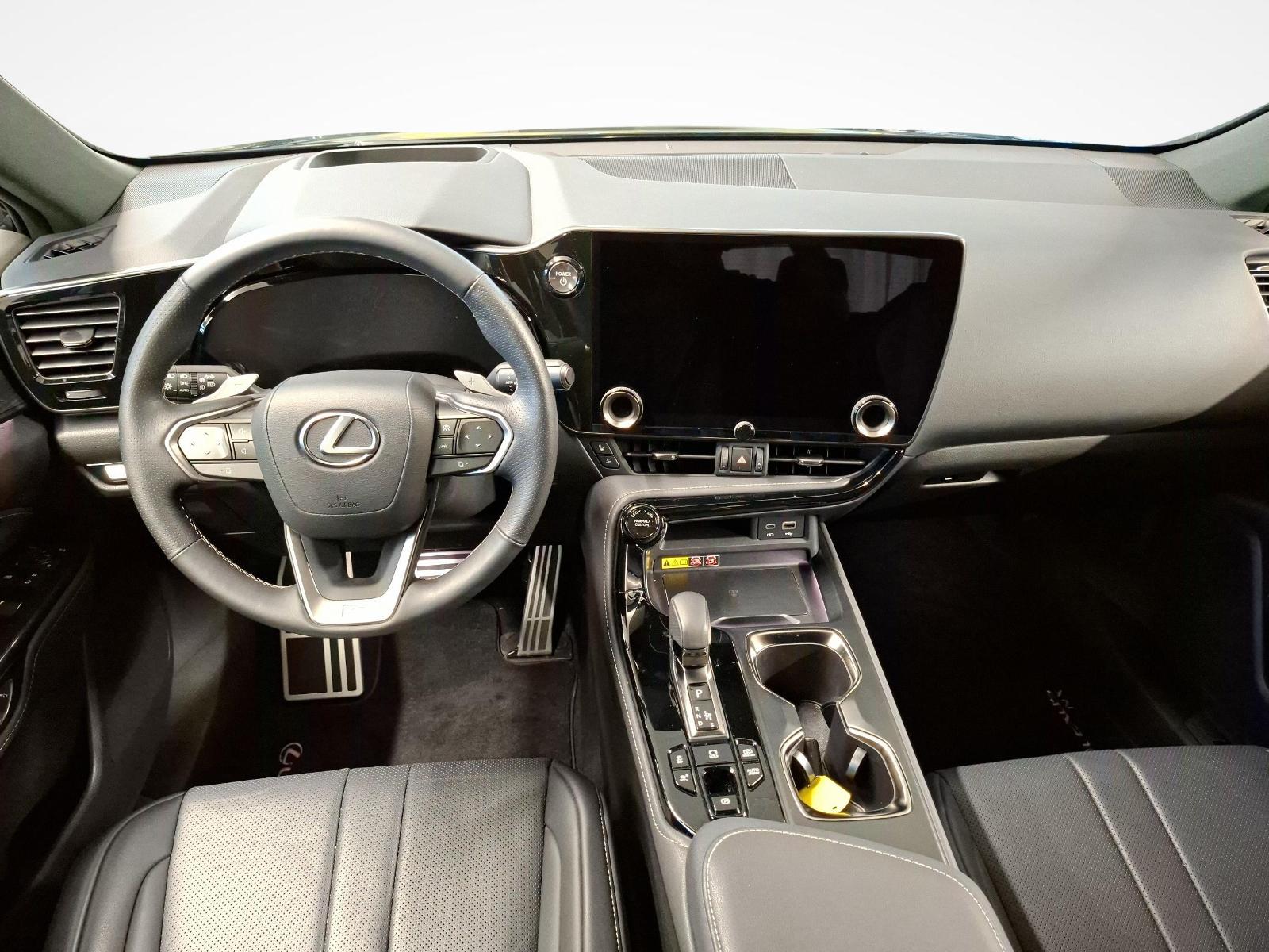 LEXUS NX 450h+ F-Sport-image-8