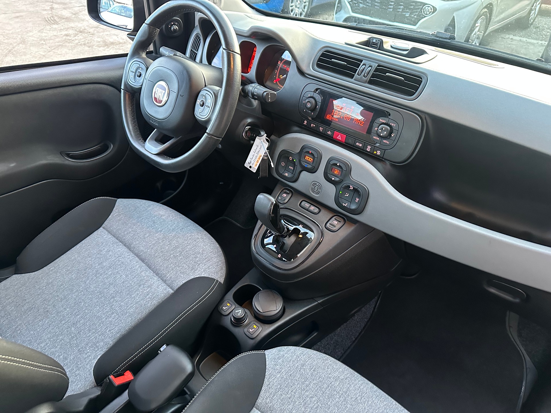 FIAT Panda 0.9 Twinair Turbo Lounge MTA-image-10