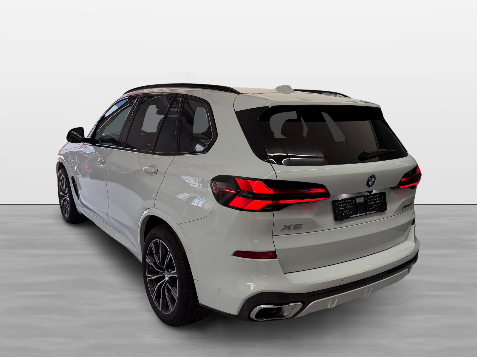BMW X5 xDrive 48V 30d M Sport Steptronic-image-3