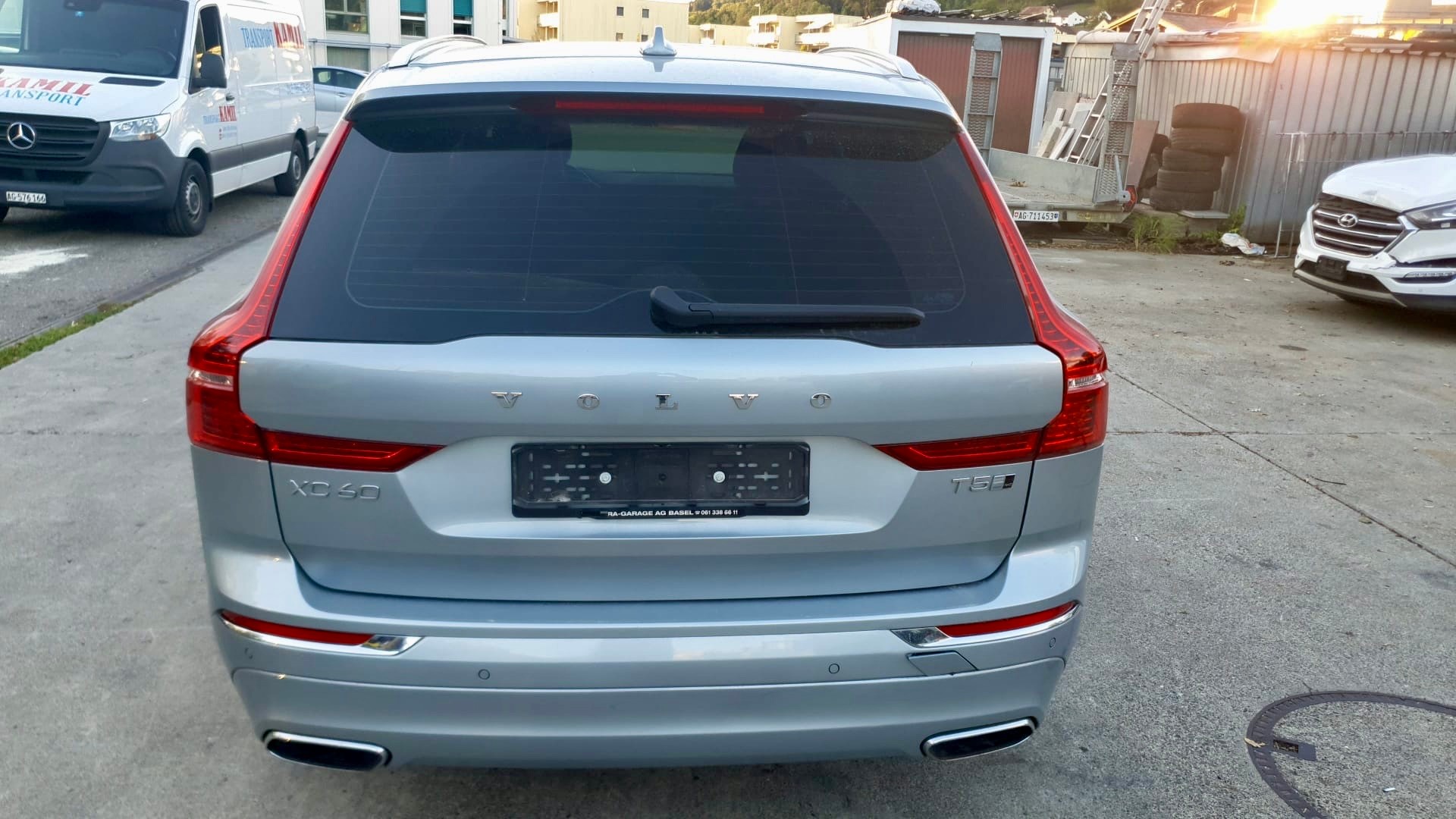 VOLVO XC60 T5 AWD Momentum Geartronic-image-7
