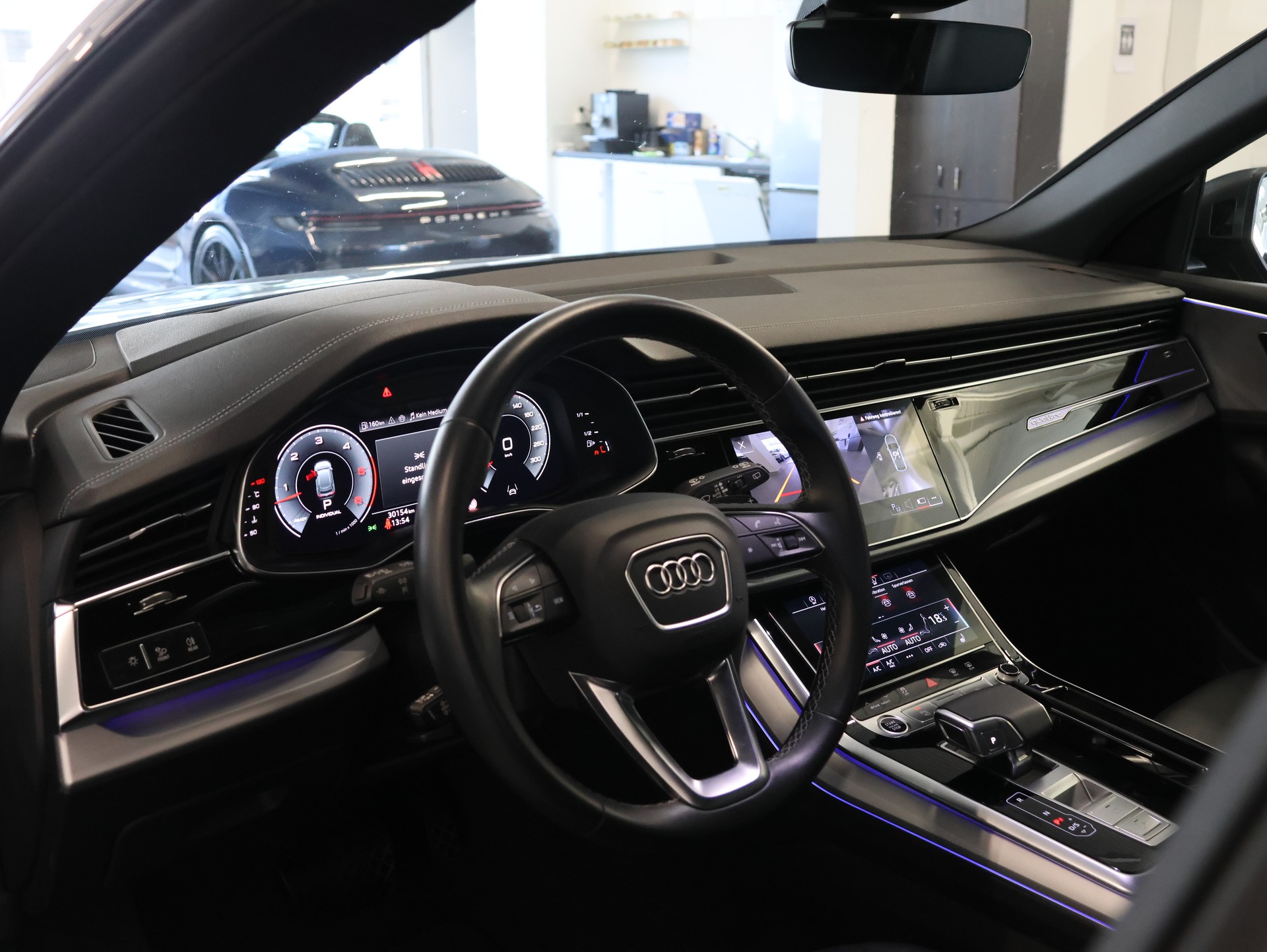 AUDI Q8 50 TDI quattro tiptronic *S-LINE*DAYTONGRAU-LACKIERUNG*-image-13