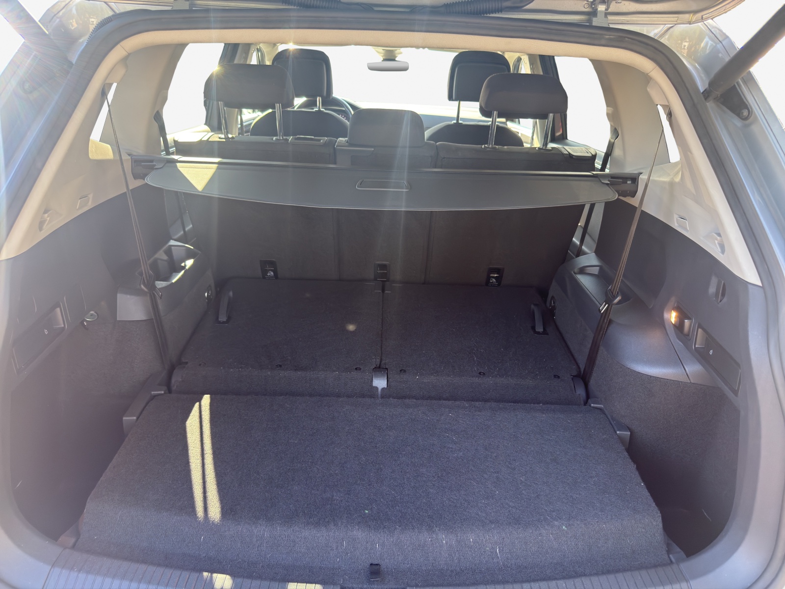 VW Tiguan Allspace 2.0TSI Highline 4Motion DSG-image-12