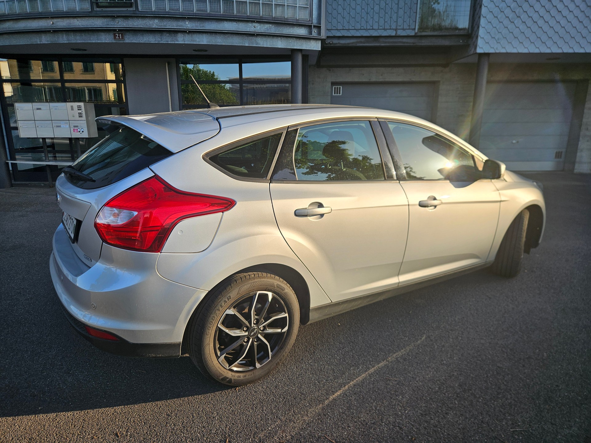 FORD 1.0 SCTi-image-1