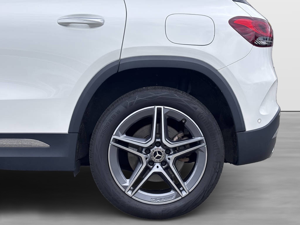 MERCEDES-BENZ GLA 250 e Style-image-5