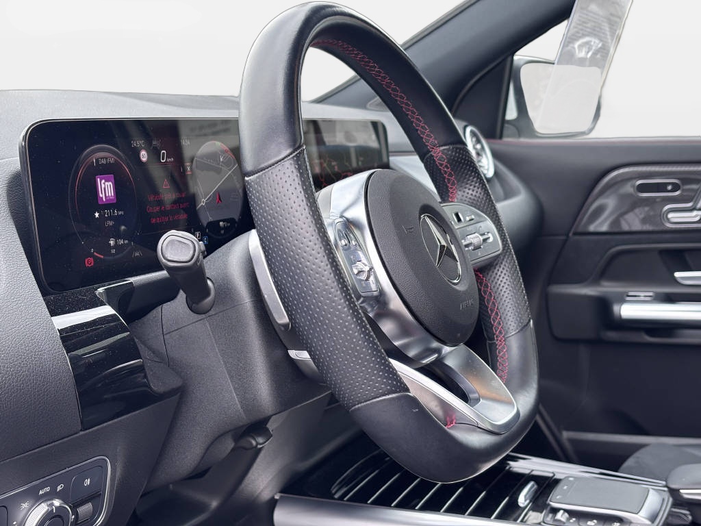 MERCEDES-BENZ GLA 250 e Style-image-16