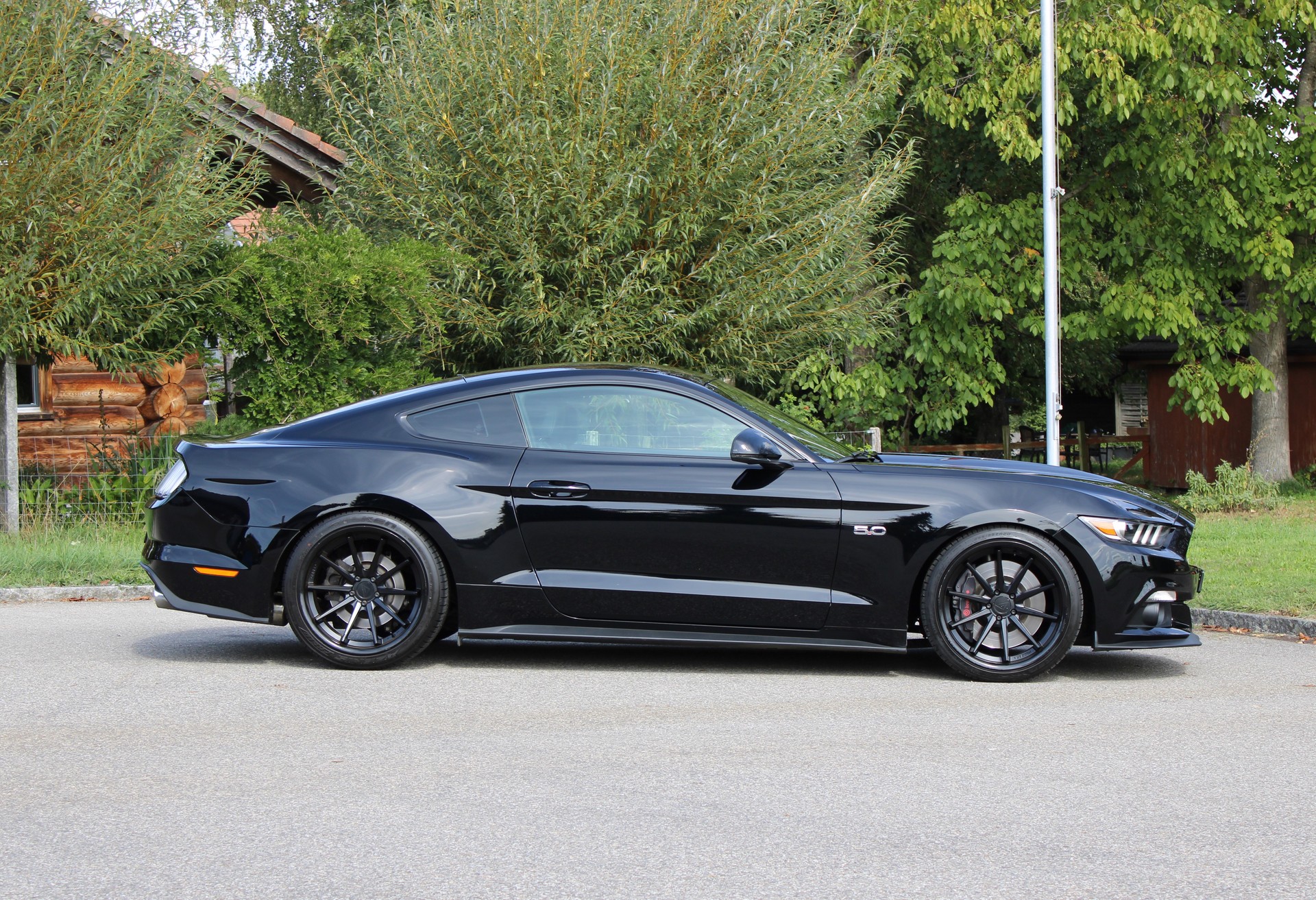 FORD Mustang Fastback 5.0 V8 GT-image-4