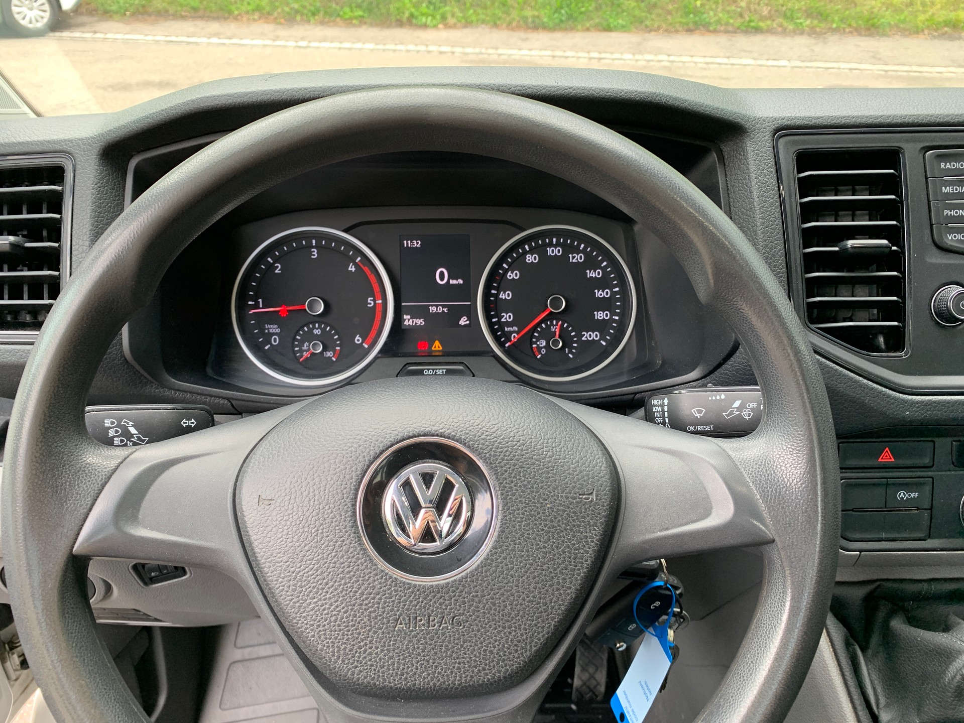 VW Crafter 35 2.0 TDI L3 4Motion-image-8