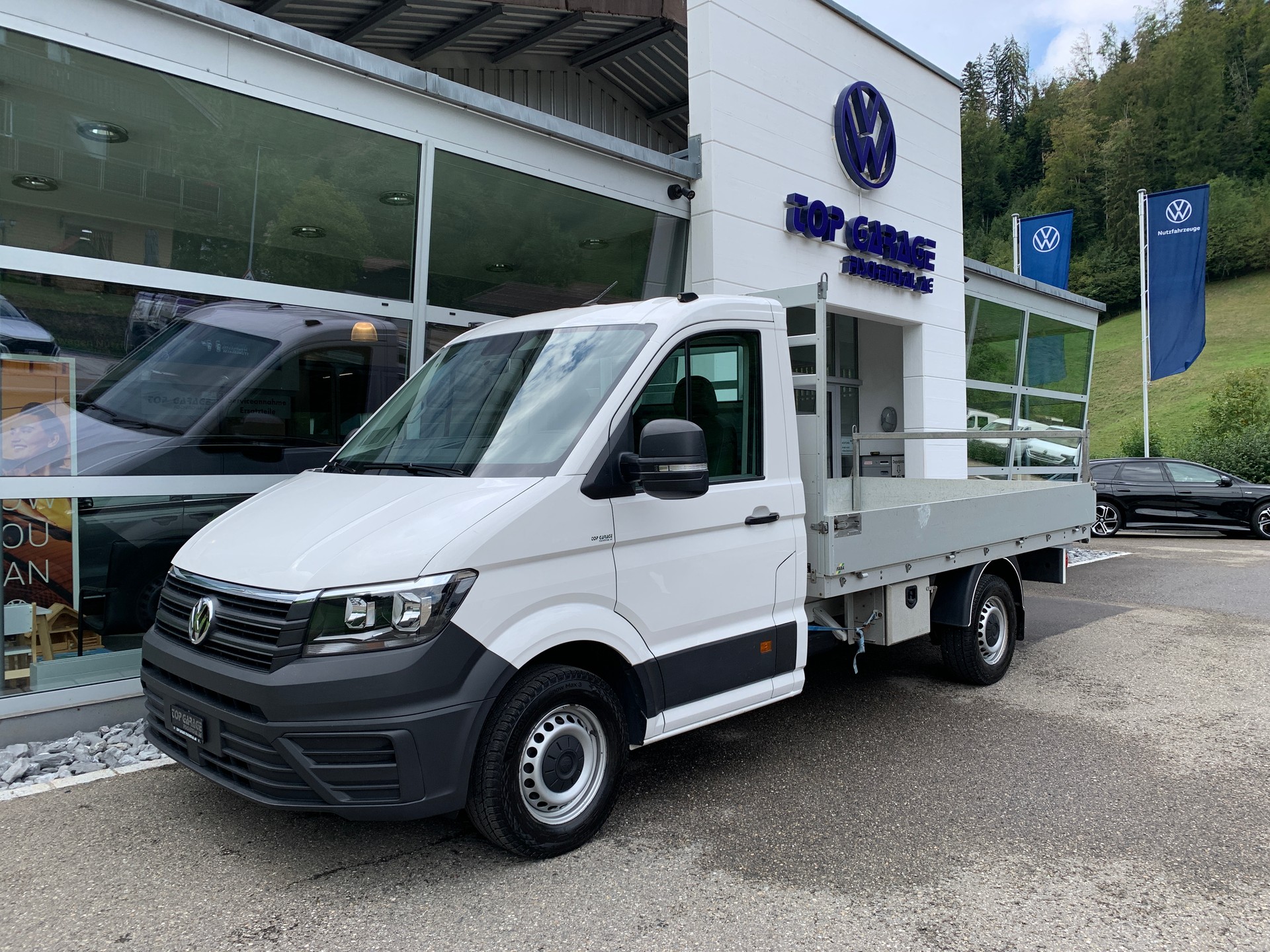 VW Crafter 35 2.0 TDI L3 4Motion-image-0