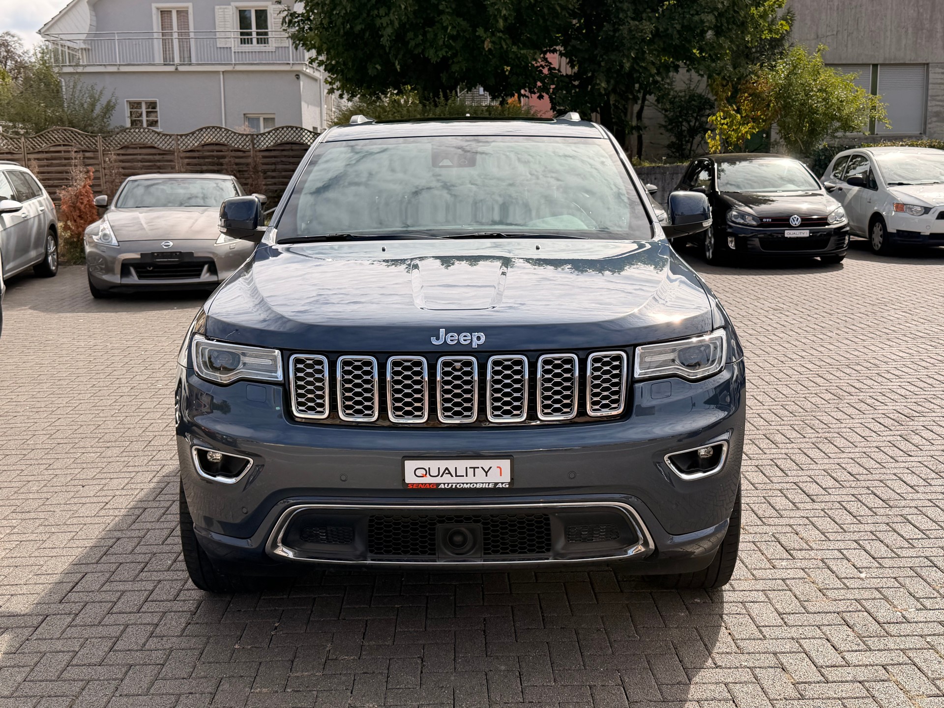 JEEP Grand Cherokee 3.0 CRD Overland Automatic-image-2