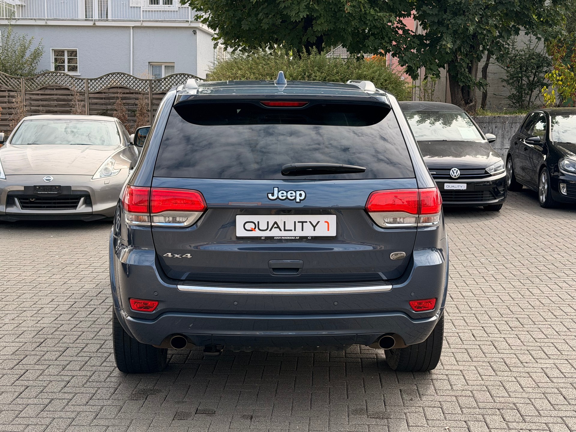 JEEP Grand Cherokee 3.0 CRD Overland Automatic-image-9