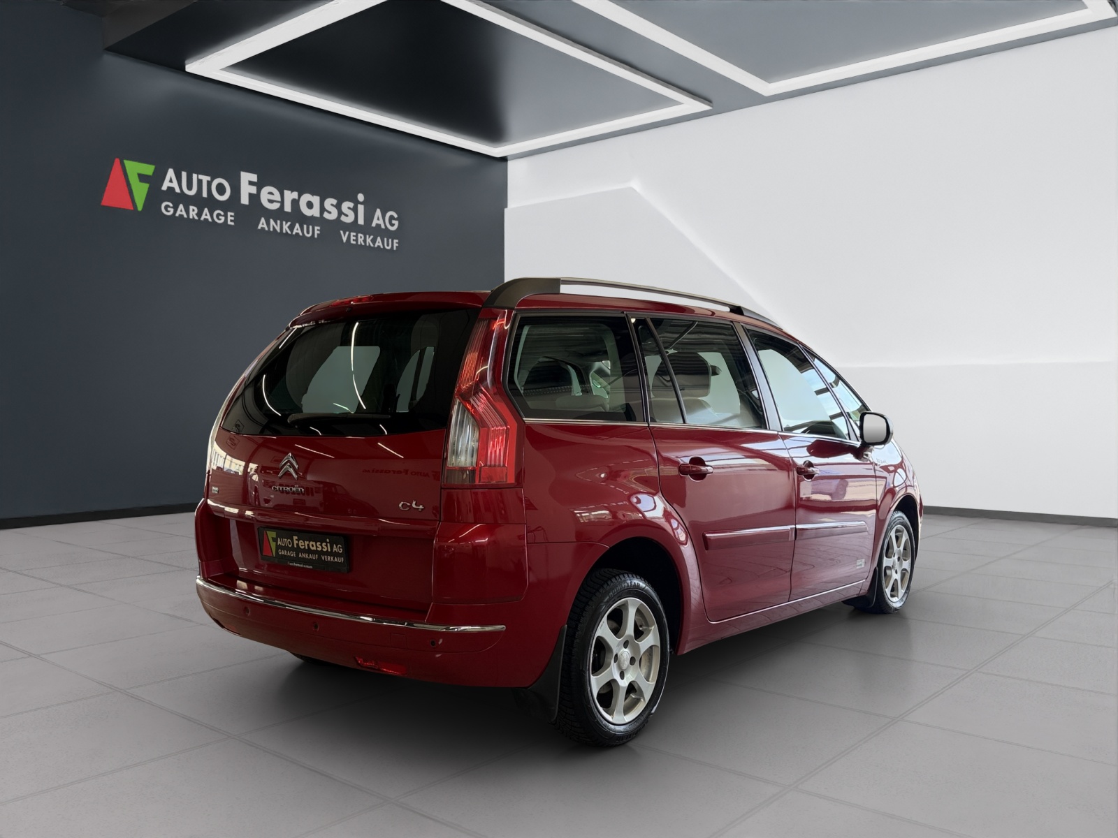 CITROEN Grand C4 Picasso 1.6 HDI 16V Séduction EGS6-image-5