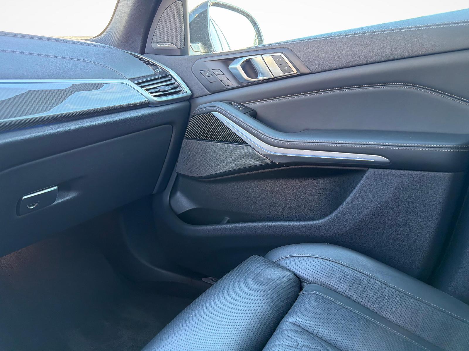 BMW X5 45e xDrive SAG-image-17