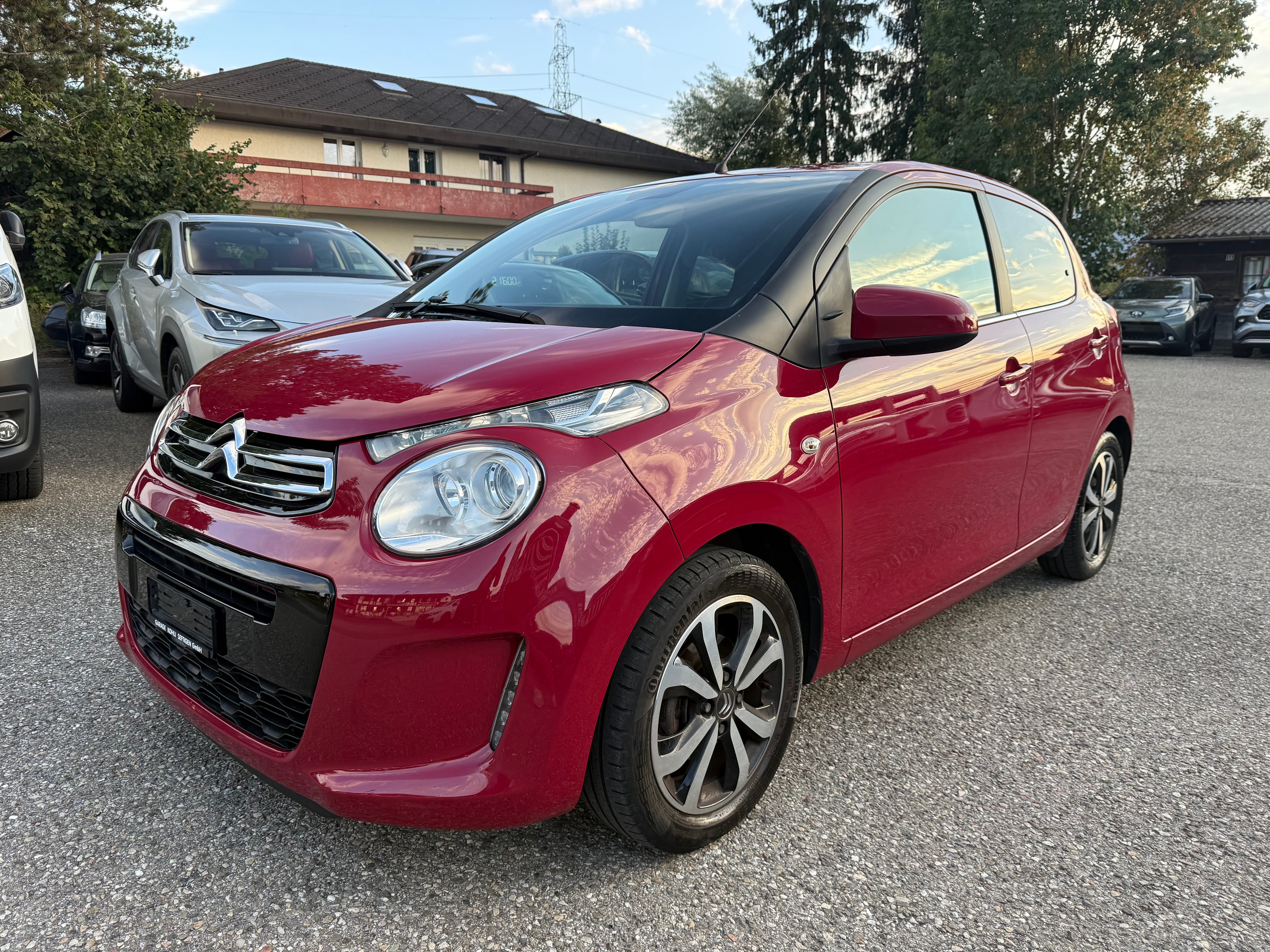 Car photo