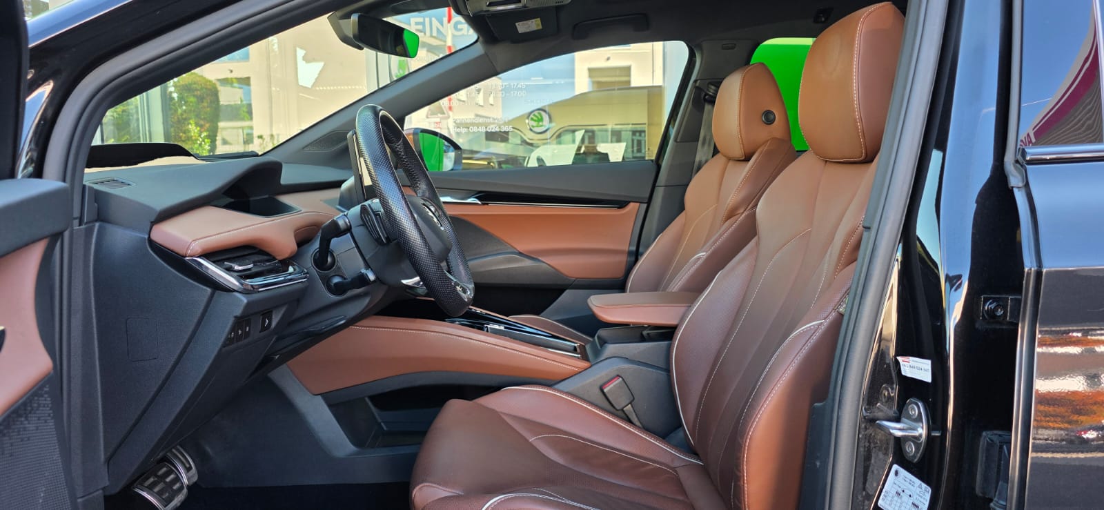 SKODA Enyaq iV 80x Founders Edition-image-9