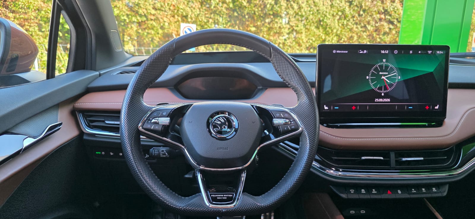 SKODA Enyaq iV 80x Founders Edition-image-14