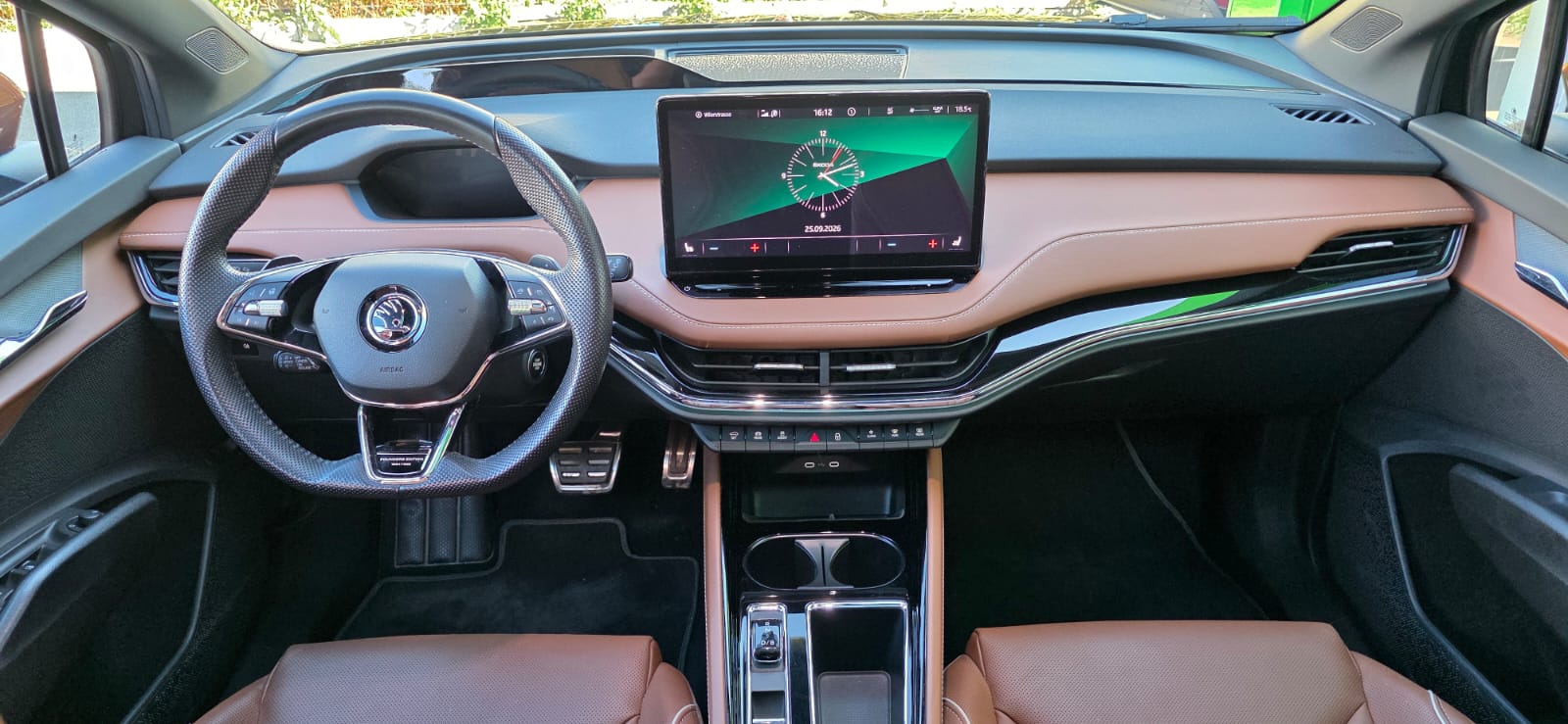 SKODA Enyaq iV 80x Founders Edition-image-12