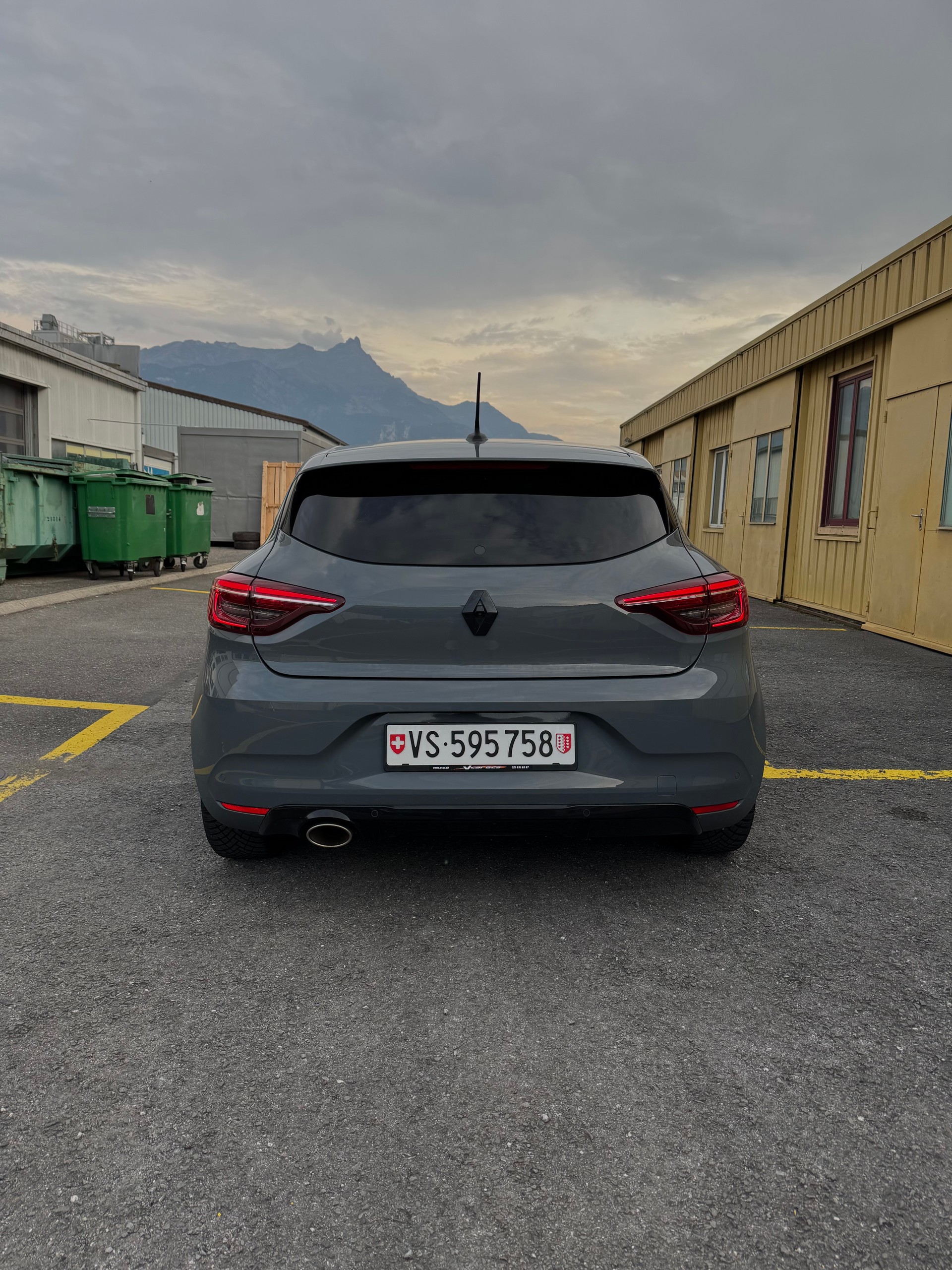 RENAULT 1.3 TCe R.S. Line EDC-image-3