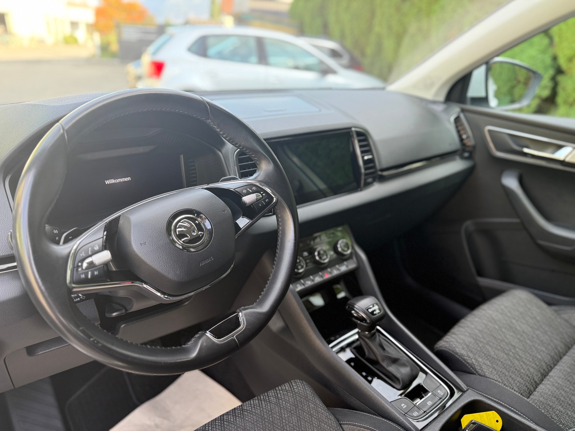 SKODA Karoq 2.0 TDI CR Style 4x4 DSG-image-9