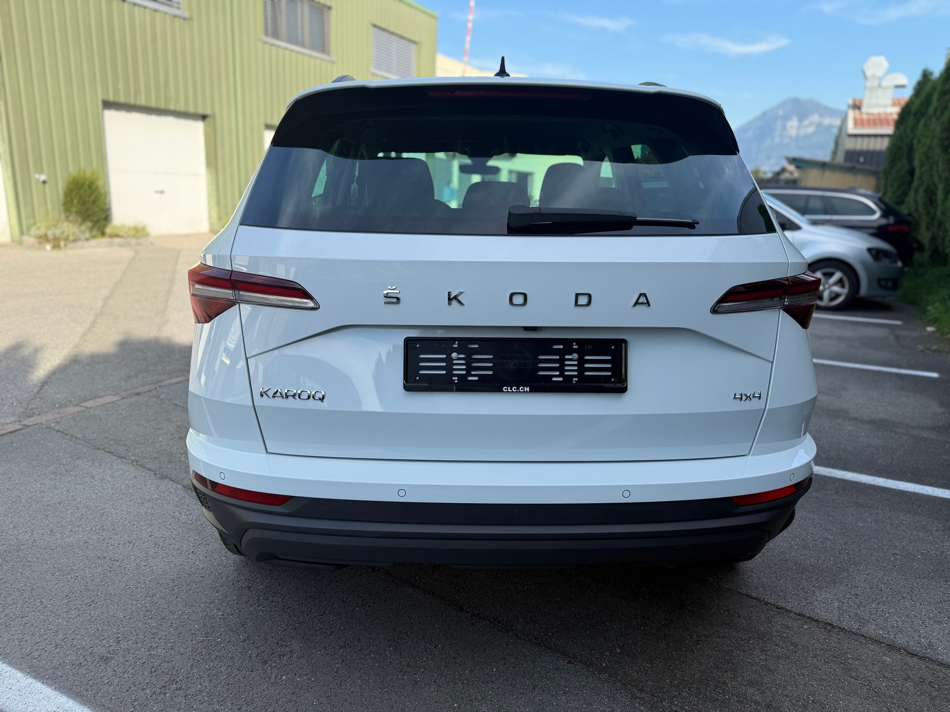 SKODA Karoq 2.0 TDI CR Style 4x4 DSG-image-3