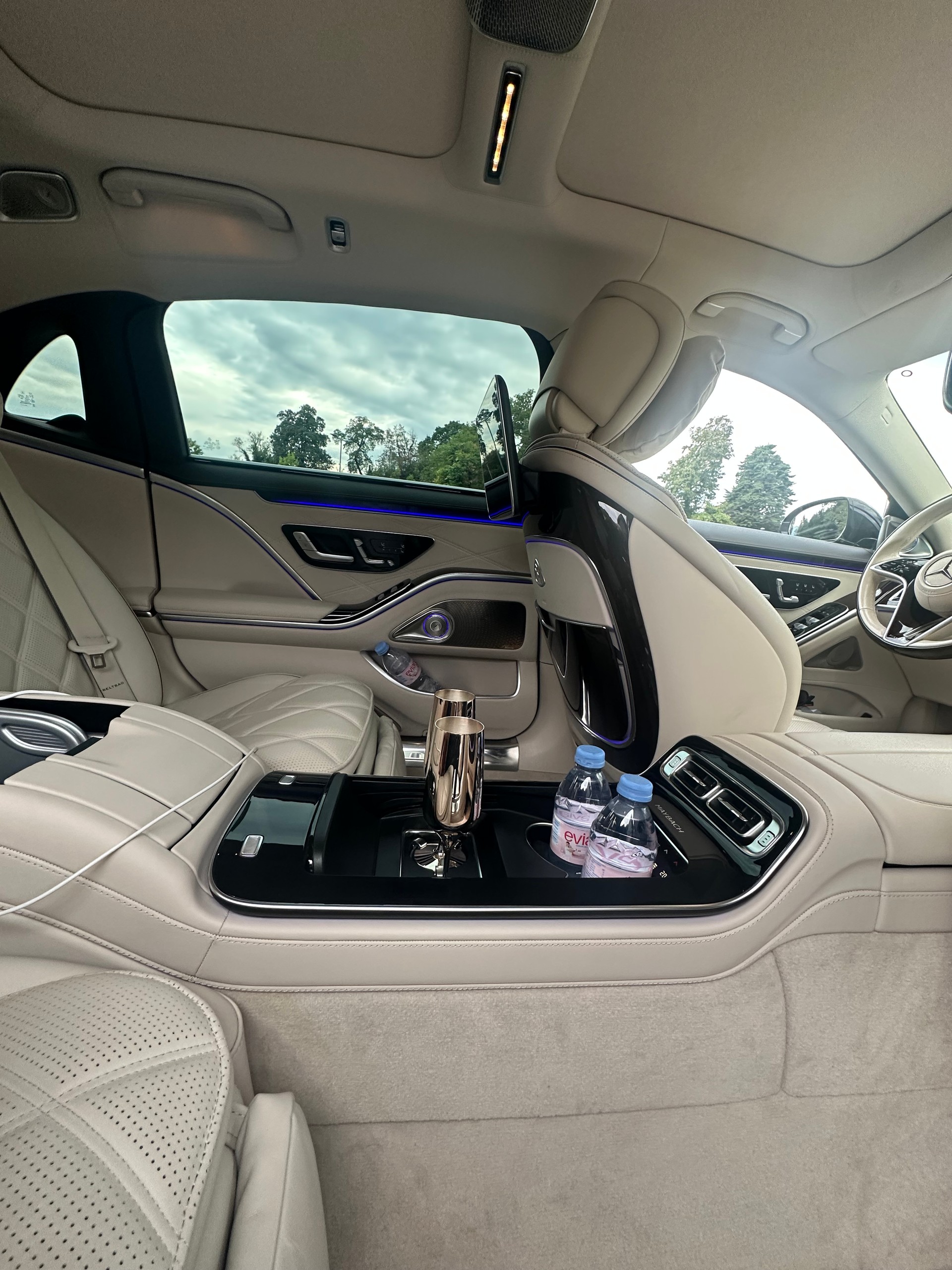 MERCEDES-BENZ Maybach Z223-image-4