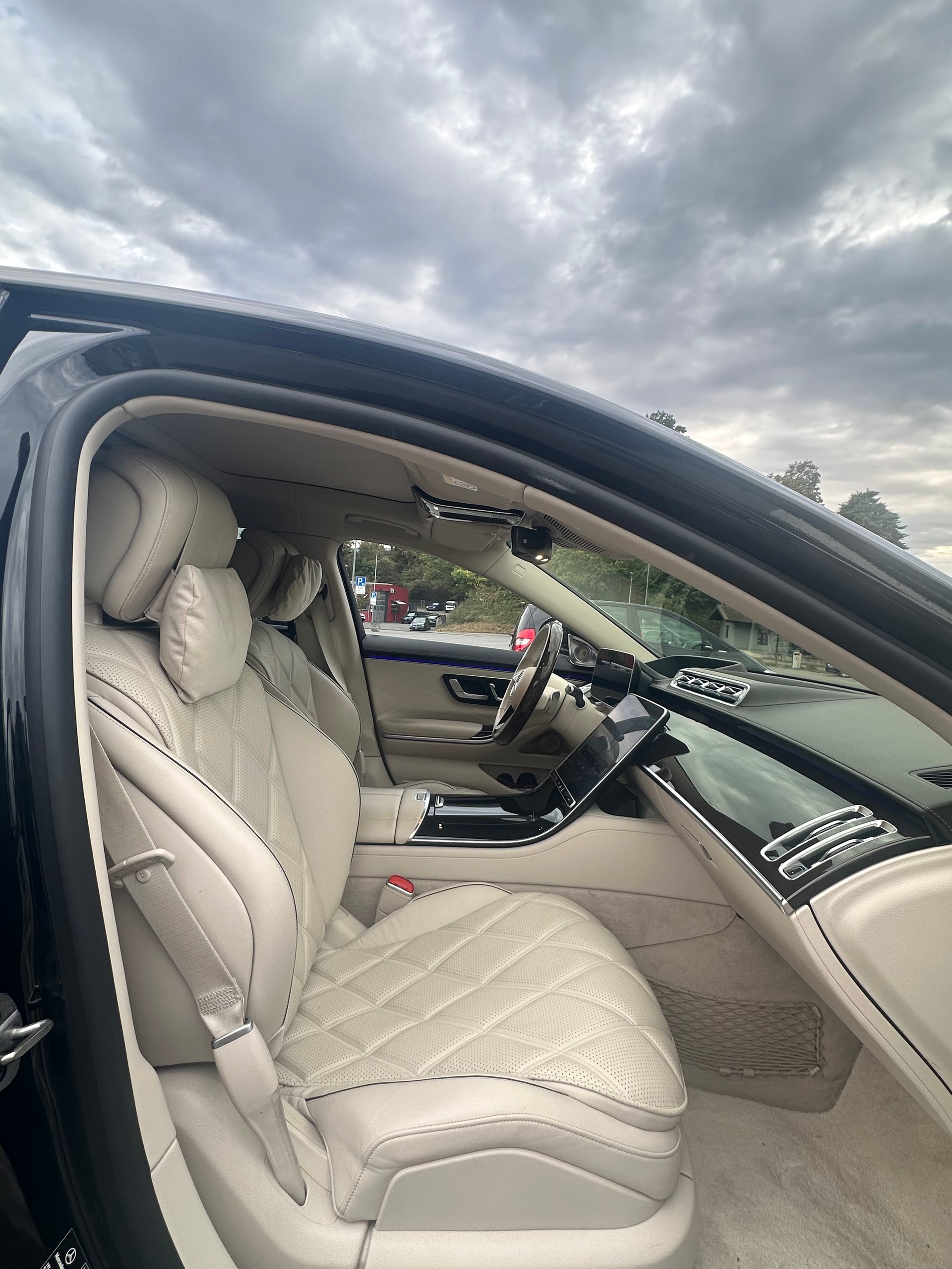 MERCEDES-BENZ Maybach Z223-image-5