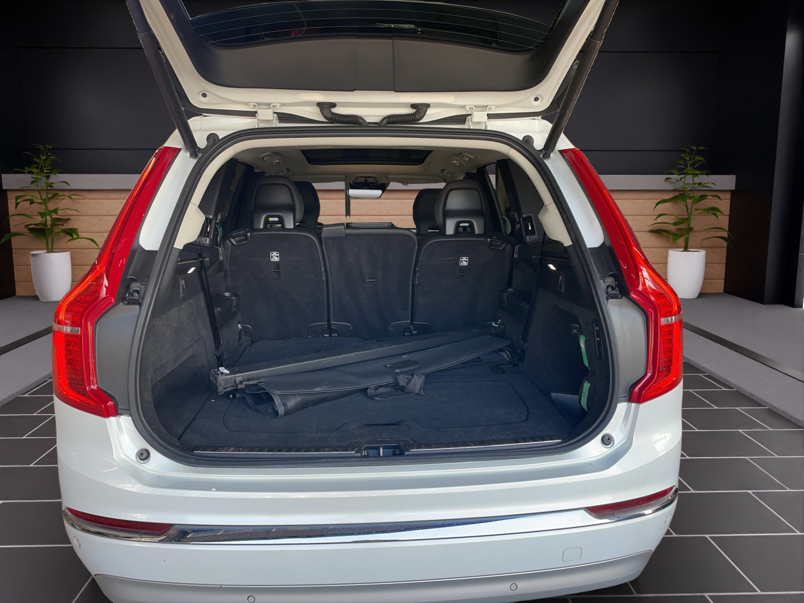 VOLVO XC90 B5 D AWD Inscription-image-8