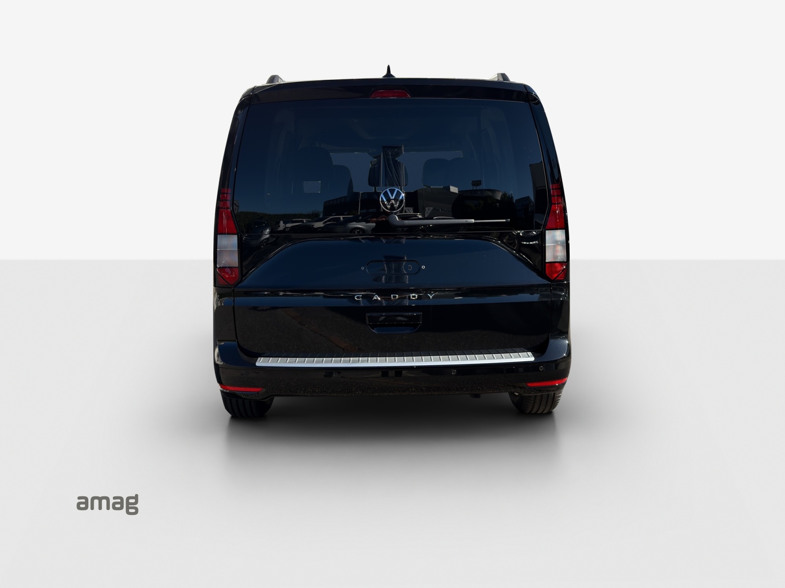 VW Caddy 1.5 TSI Life DSG-showroom-element-3