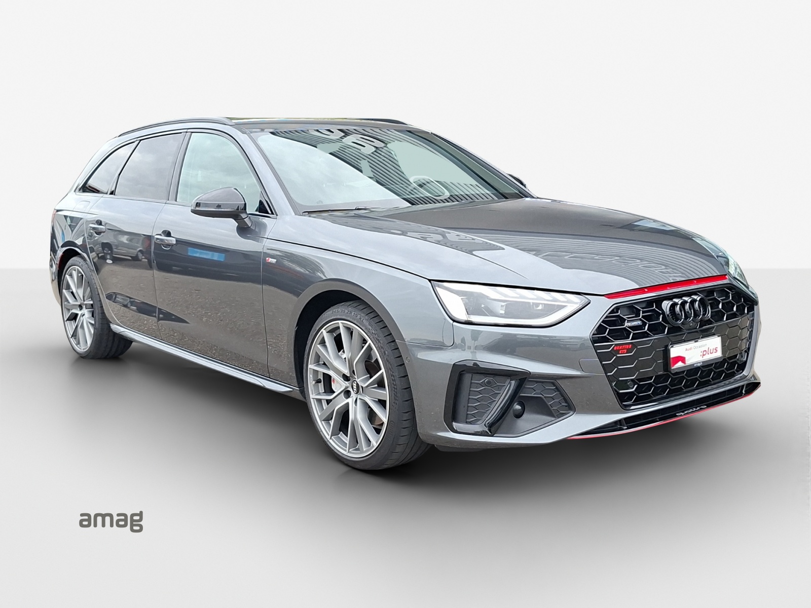 AUDI A4 Avant 40 TDI S line Attraction quattro S-tronic-image-5
