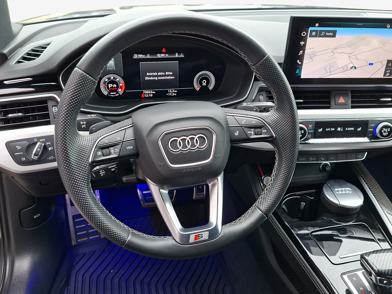 AUDI A4 Avant 40 TDI S line Attraction quattro S-tronic-image-9