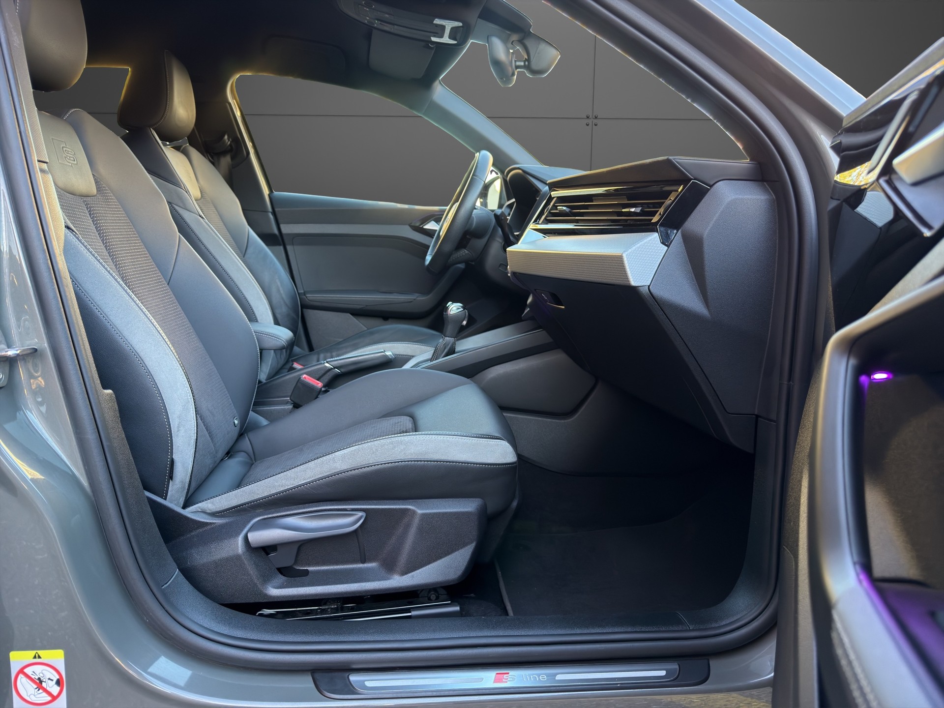 AUDI A1 Sportback 30 TFSI S Line S-tronic Frisch MFK-image-18