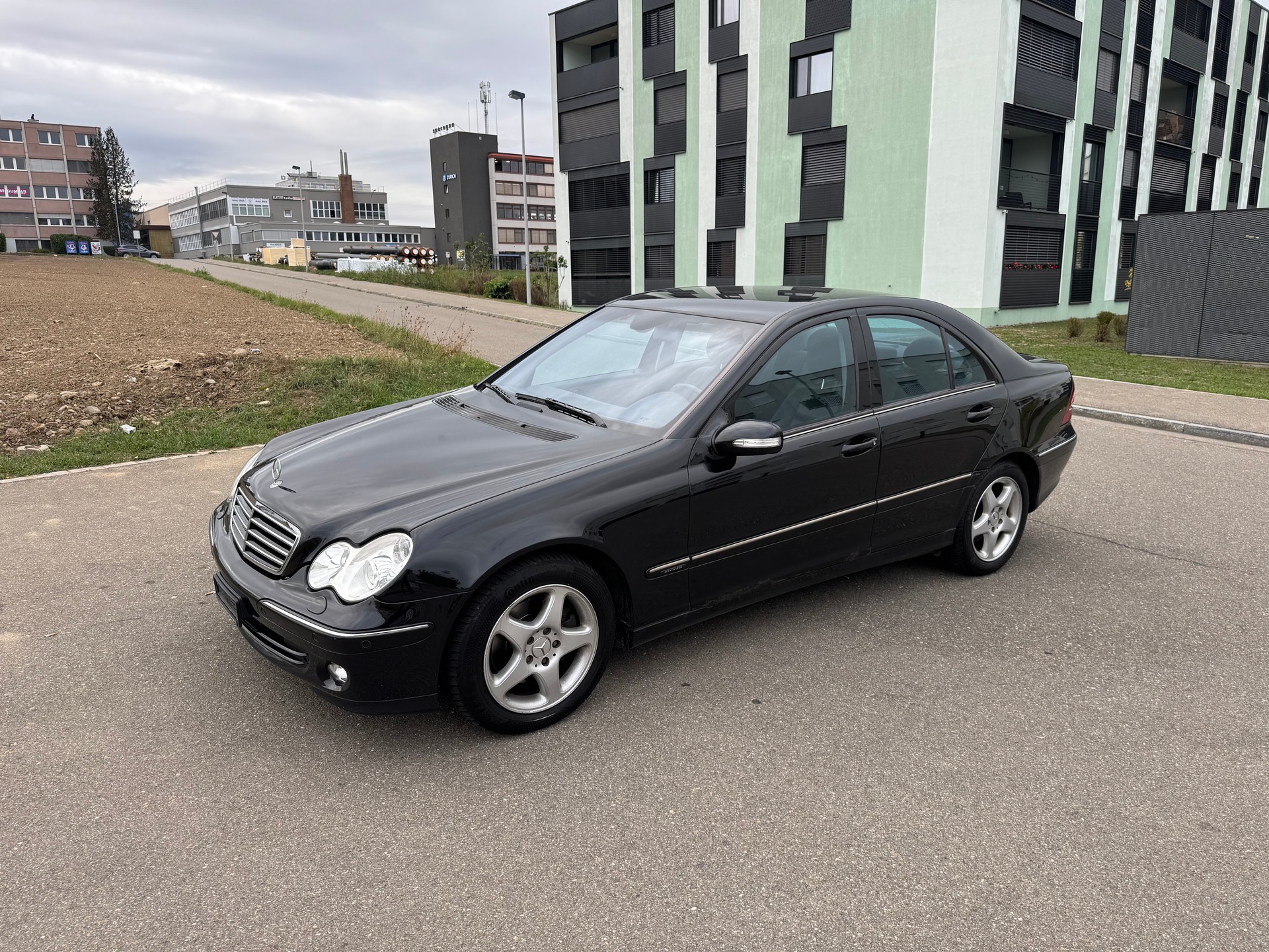 MERCEDES-BENZ C 270 CDI Avantgarde-image-6
