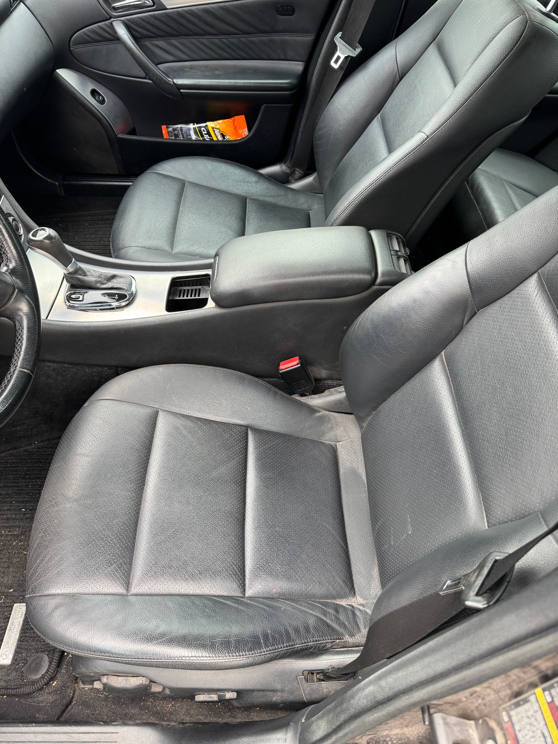 MERCEDES-BENZ C 270 CDI Avantgarde-image-8