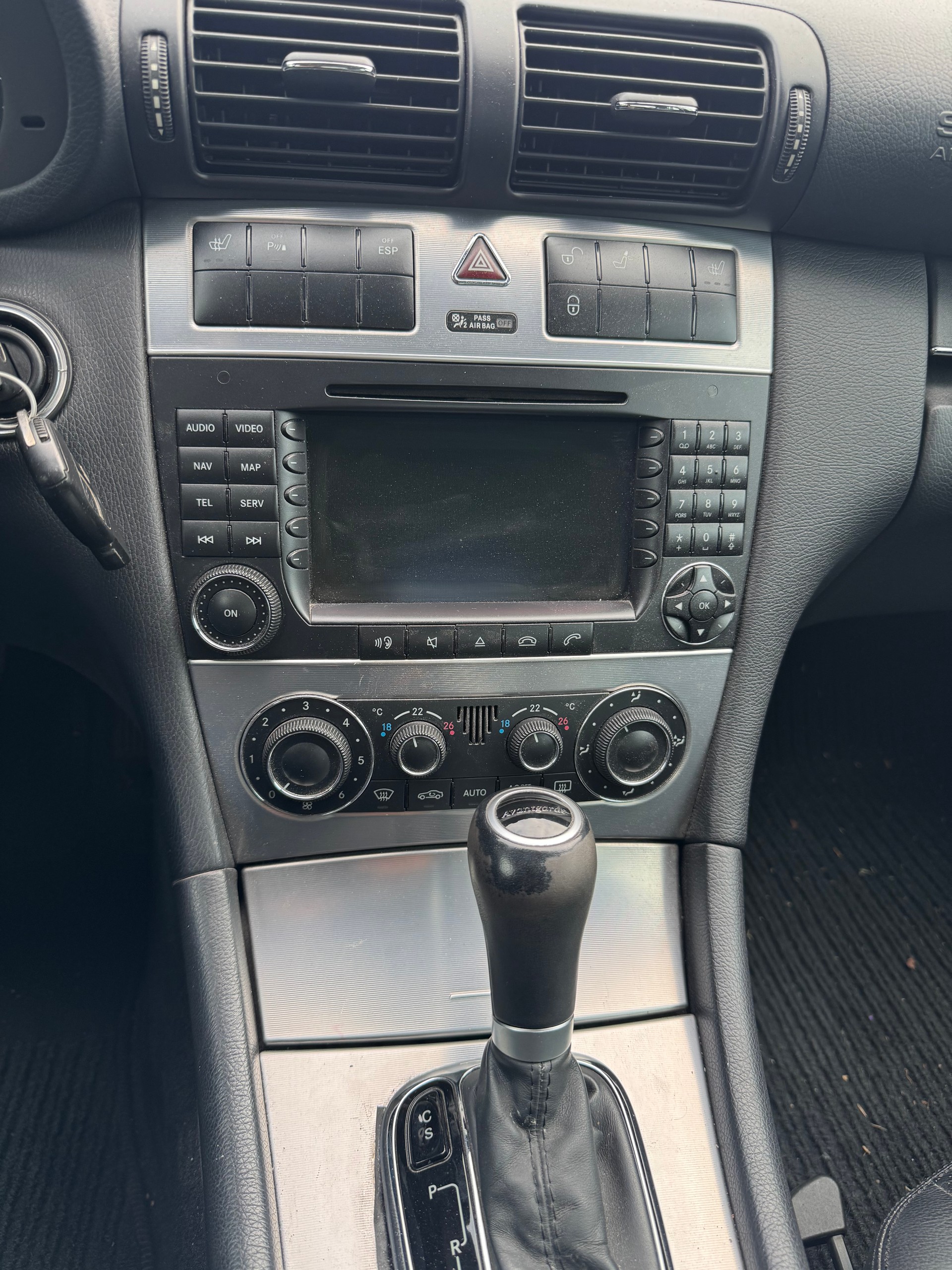 MERCEDES-BENZ C 270 CDI Avantgarde-image-7