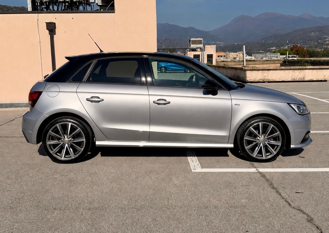 AUDI A1 Sportback 1.0 TFSI Sport S-tronic-image-2