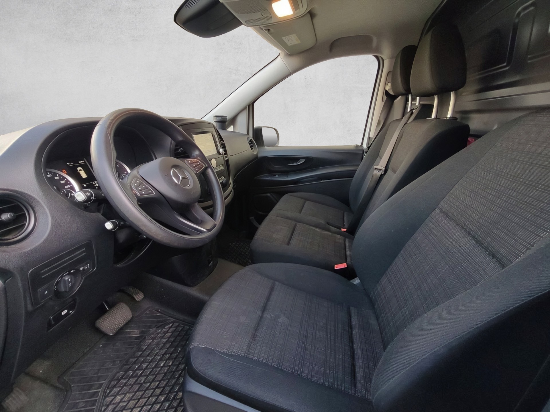 MERCEDES-BENZ Vito 114 CDI Lang 7G-Tronic-image-5