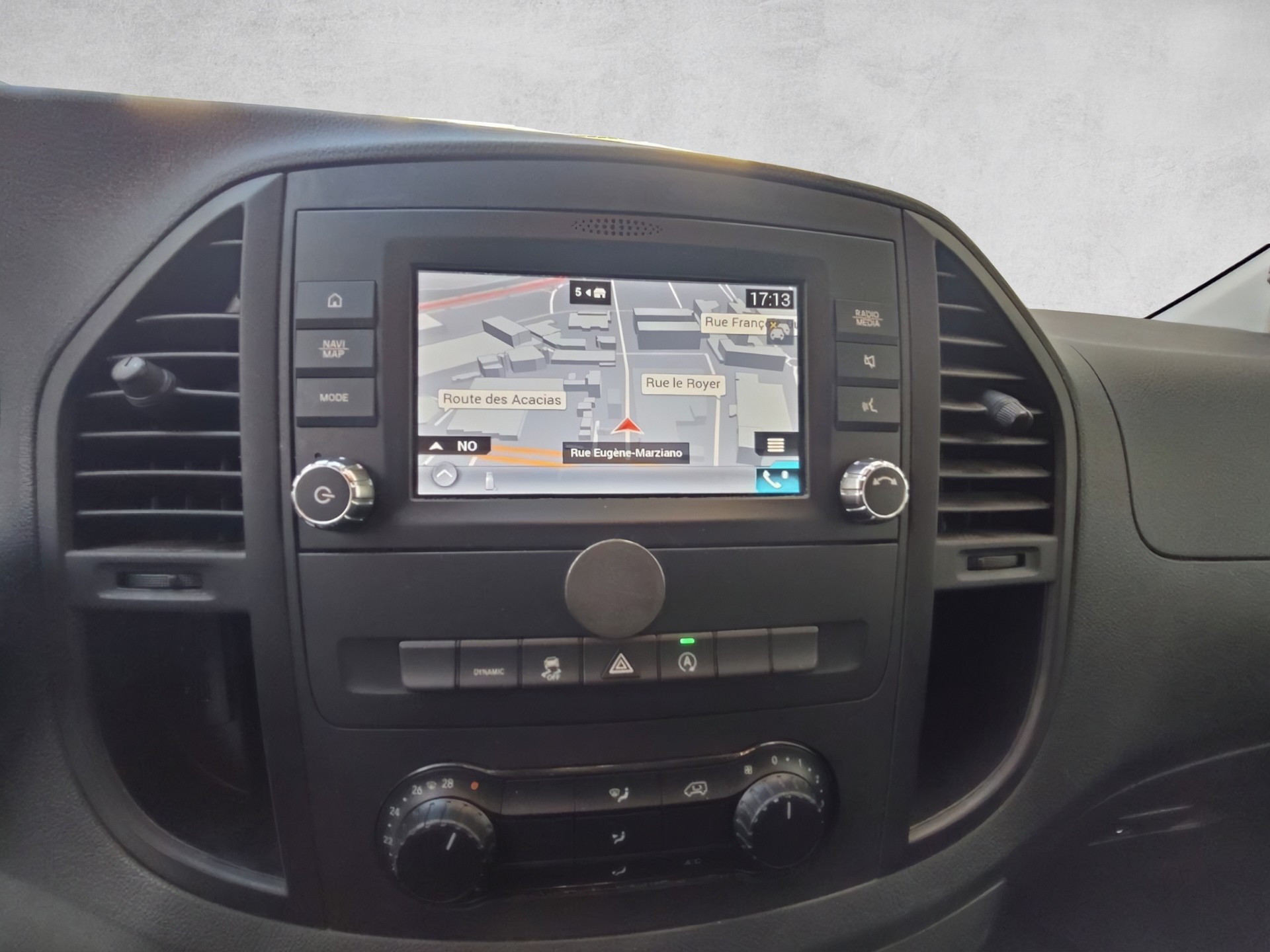 MERCEDES-BENZ Vito 114 CDI Lang 7G-Tronic-image-7