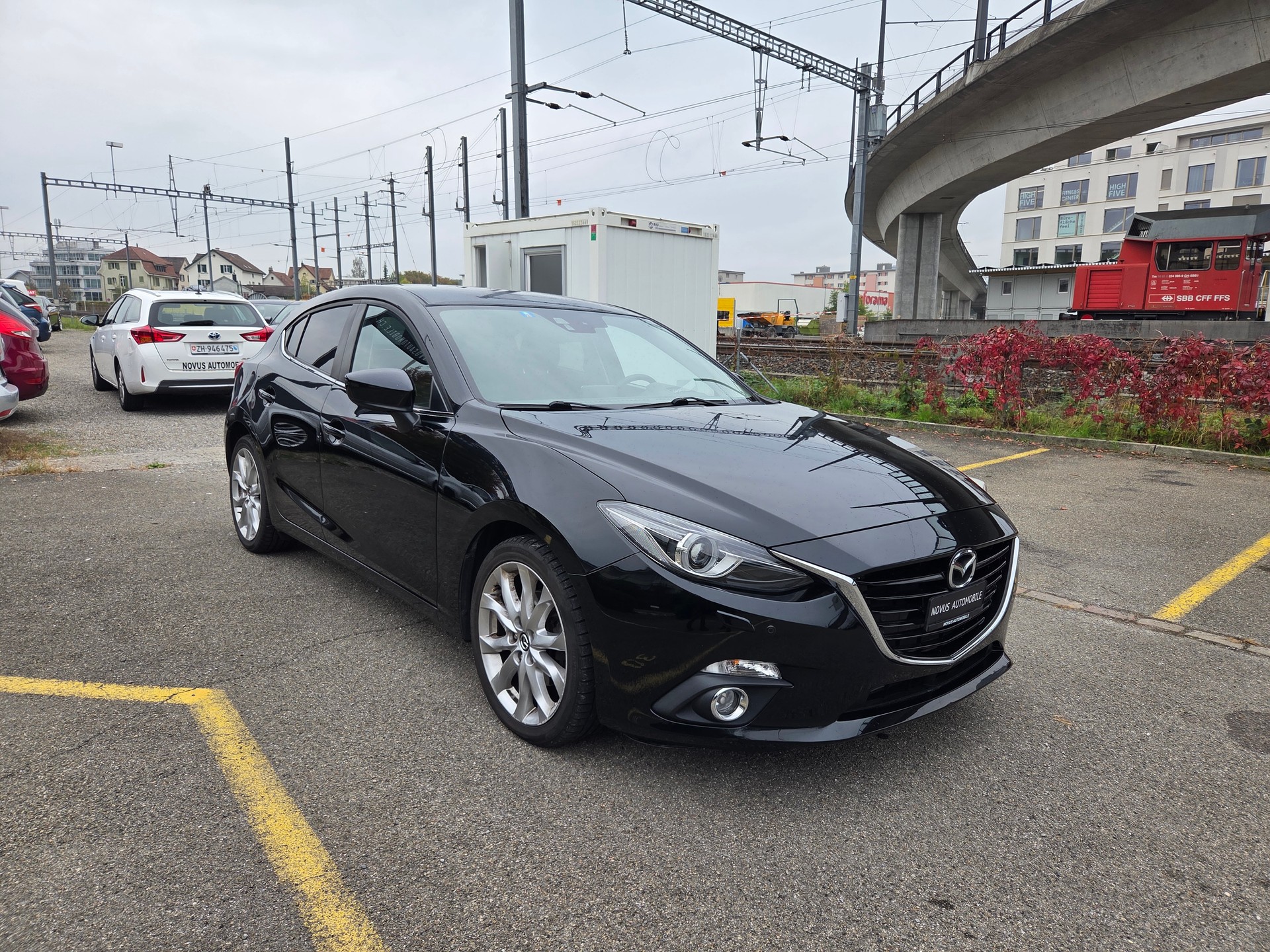 MAZDA 3 2.2 16V CD Ambition Plus-image-7
