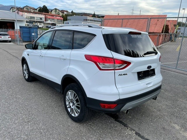 FORD Kuga 2.0 TDCi Titanium 4WD PowerShift-image-4