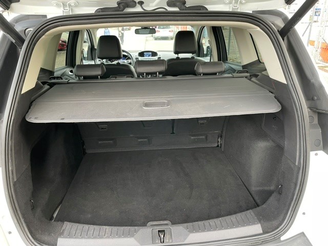 FORD Kuga 2.0 TDCi Titanium 4WD PowerShift-image-9
