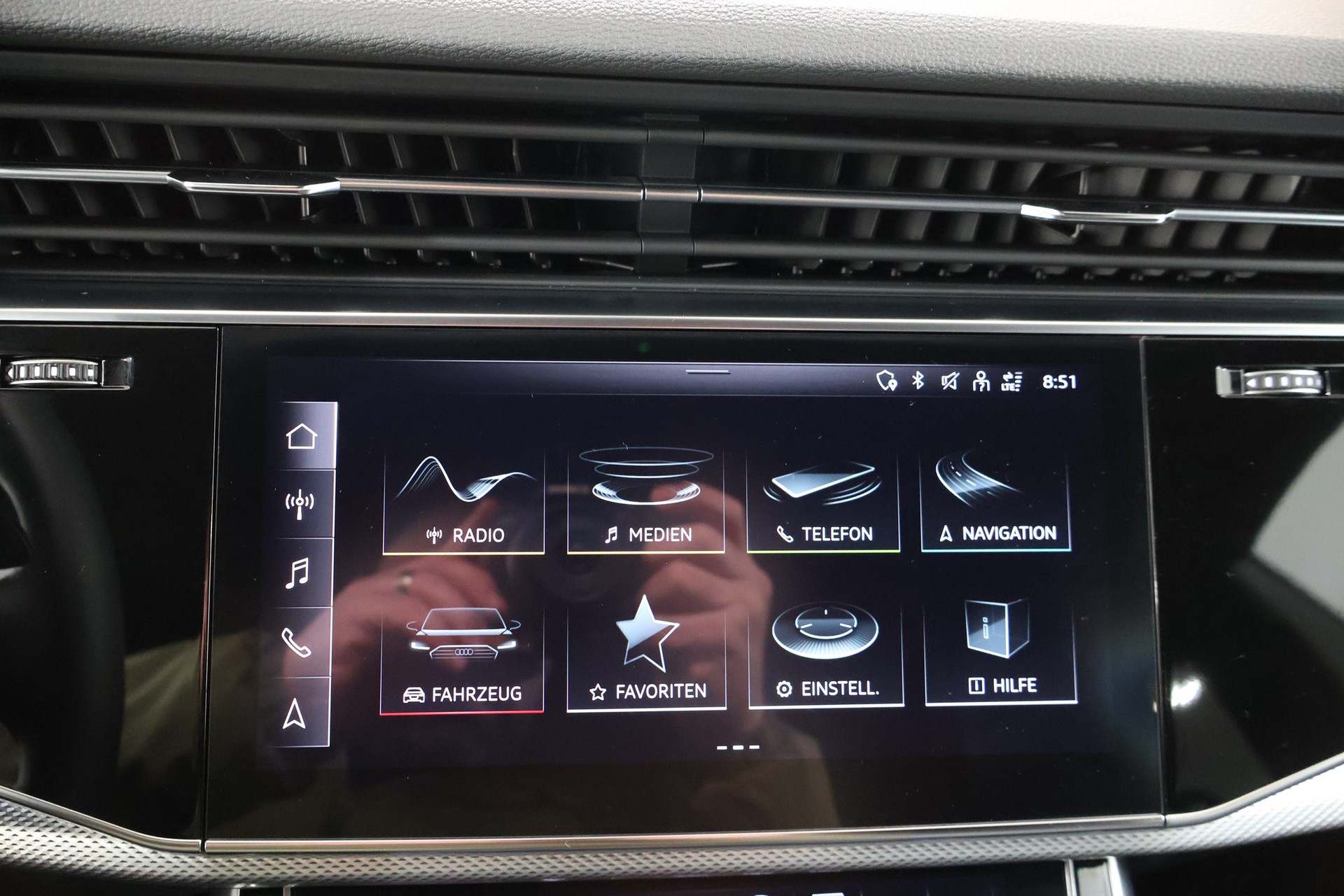 AUDI Q8 55 TFSI e quattro PHEV tiptronic-image-18