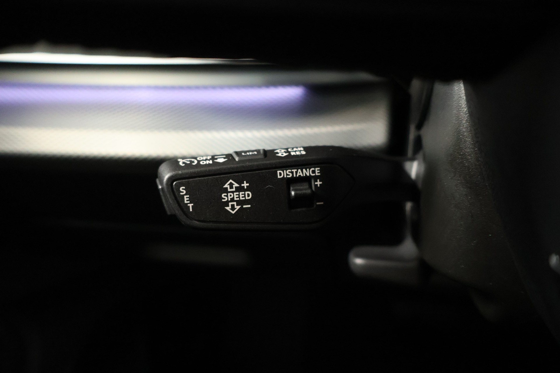 AUDI Q8 55 TFSI e quattro PHEV tiptronic-image-23