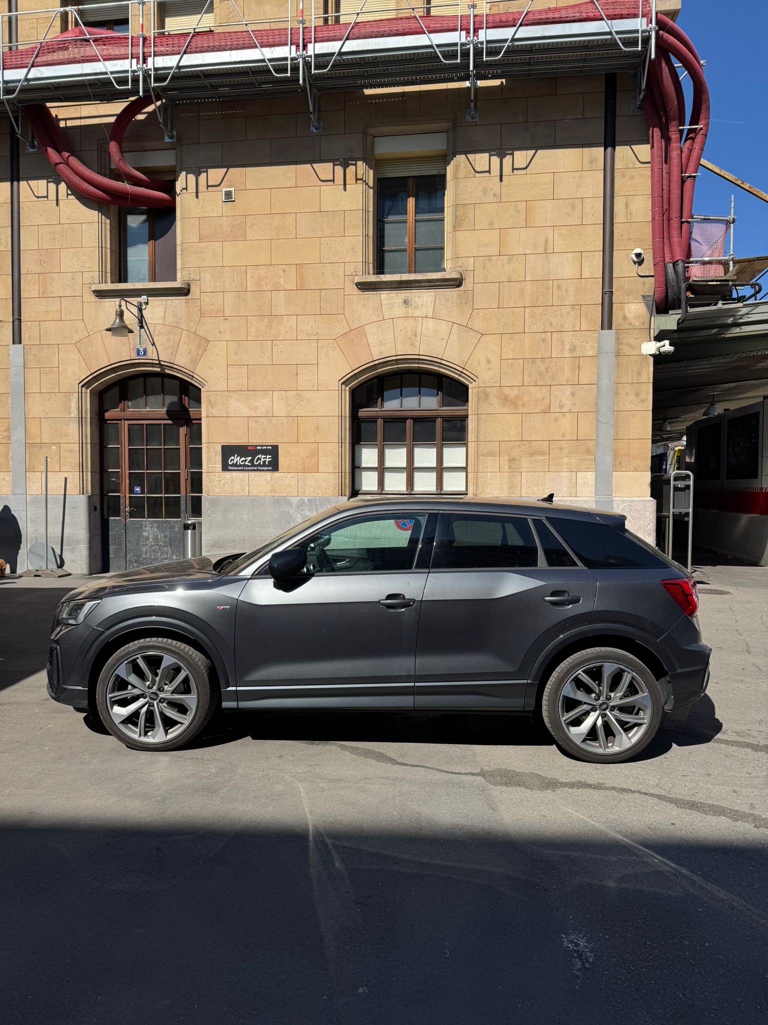 AUDI Q2 35 TFSI S Line