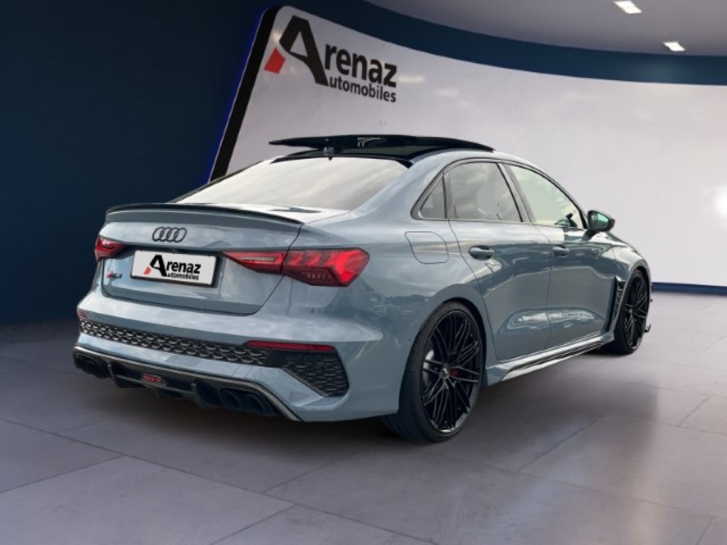 AUDI LA VOITURE COMPACTE HAUT DE GAMME ULTIME - LIMITED ABT RS3-R DISPOSE DE 500 CH ET D’UN ENSEMBLE AÉRODYNAMIQUE EN CARBONE-image-4