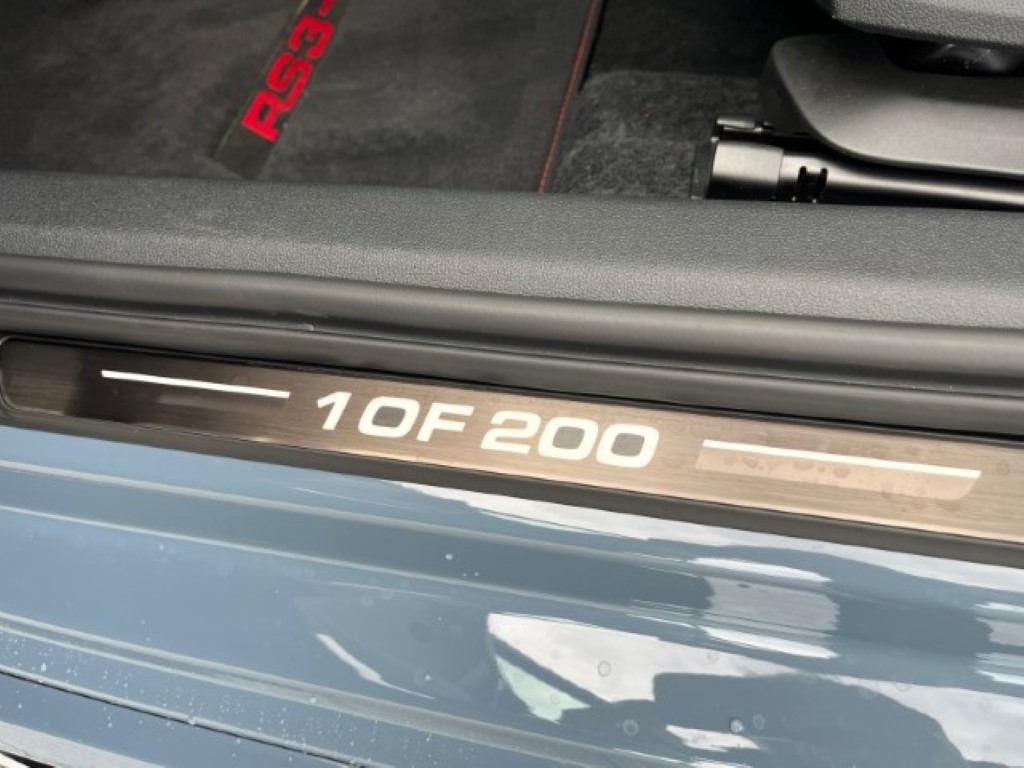 AUDI LA VOITURE COMPACTE HAUT DE GAMME ULTIME - LIMITED ABT RS3-R DISPOSE DE 500 CH ET D’UN ENSEMBLE AÉRODYNAMIQUE EN CARBONE-image-22