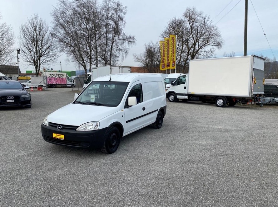 OPEL COMBO 1.4 L1H1 Benzin-image-1